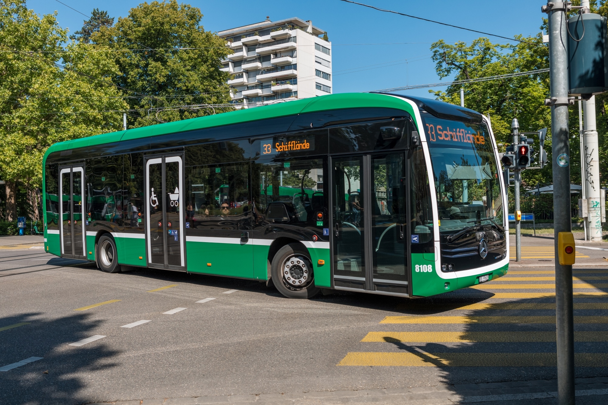 E-Bus eCitaro (Daimler Buses Schweiz AG) beim Schützenhaus